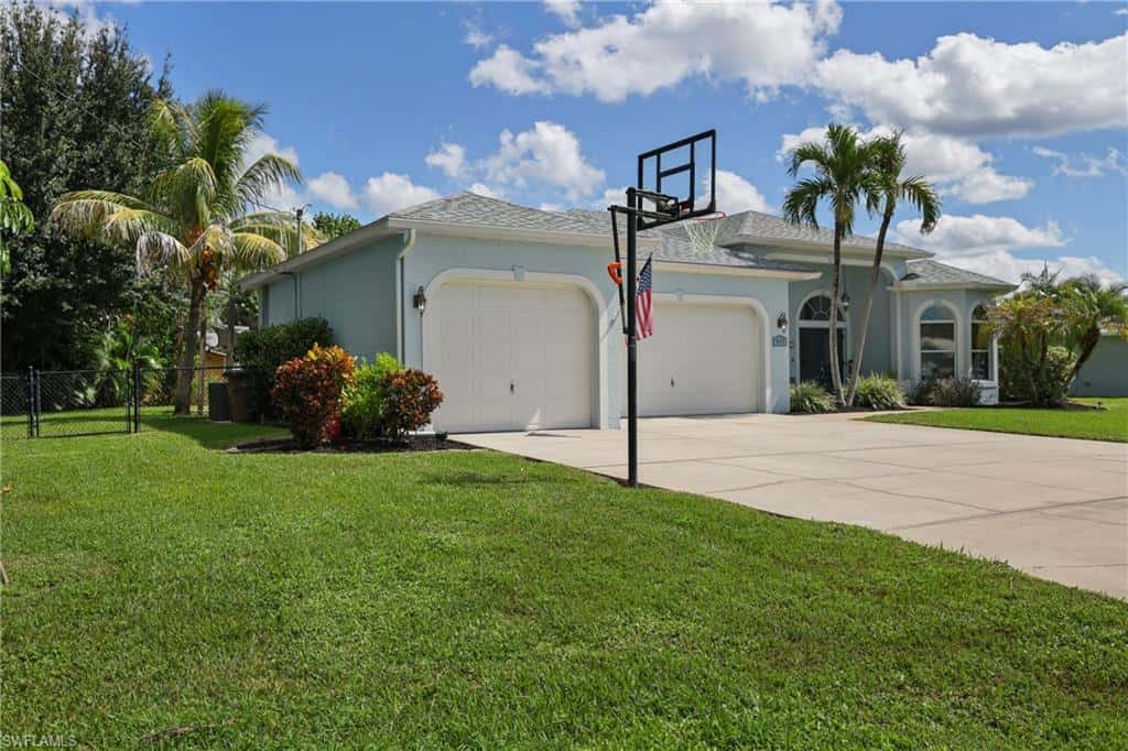4111 10th Pl, Cape Coral, photo 46