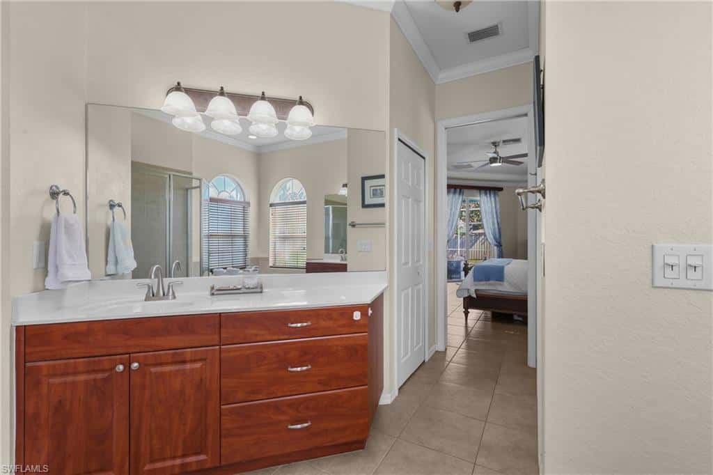 4111 10th Pl, Cape Coral, photo 12