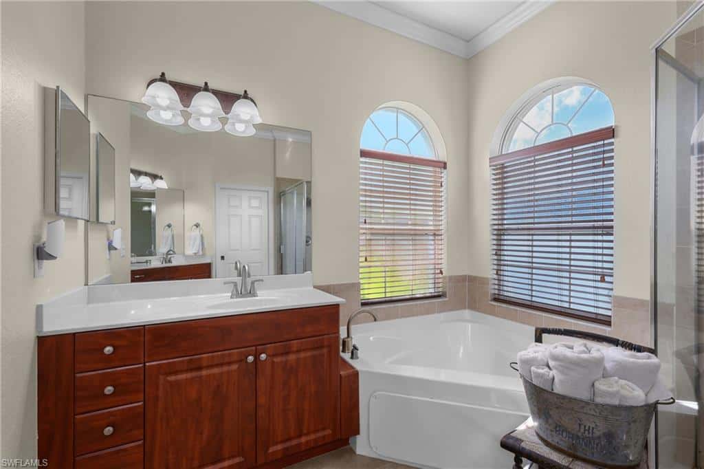 4111 10th Pl, Cape Coral, photo 14