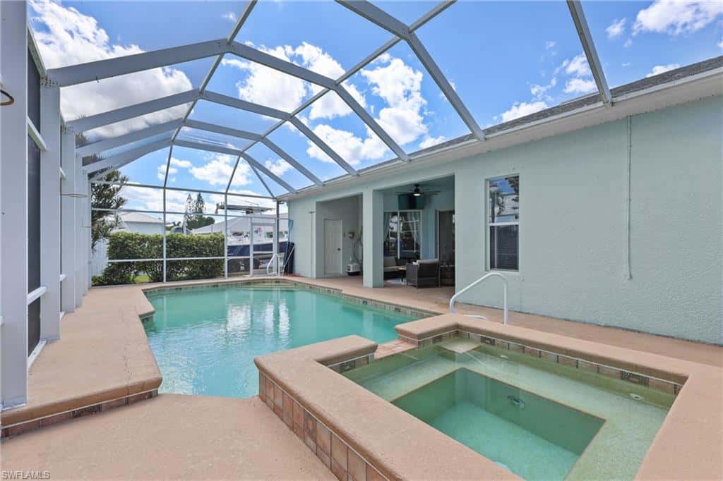 4111 10th Pl, Cape Coral, photo 37