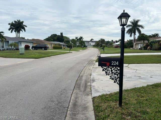 224 Pine Valley Cir, Naples, photo 19