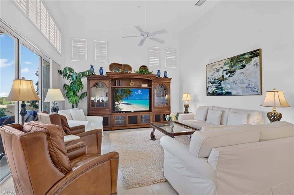 1600 Clermont Dr #403, Naples, photo 5
