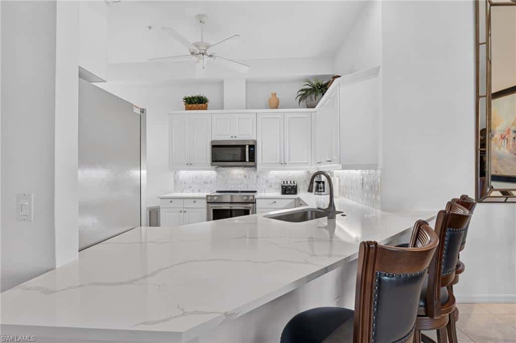 1600 Clermont Dr #403, Naples, photo 10