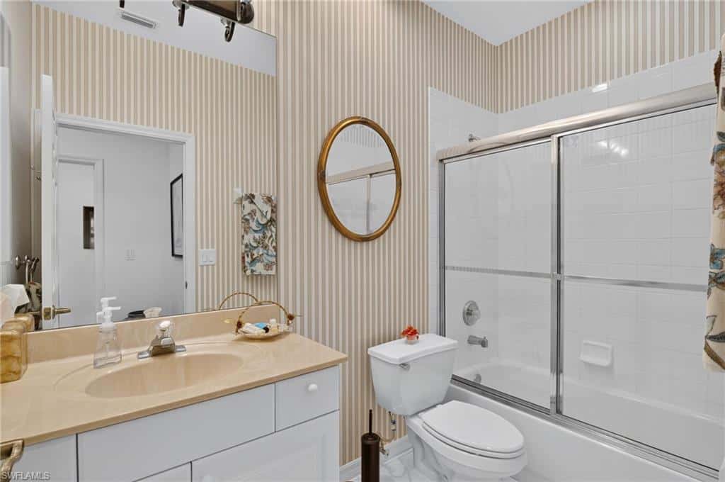 1600 Clermont Dr #403, Naples, photo 21