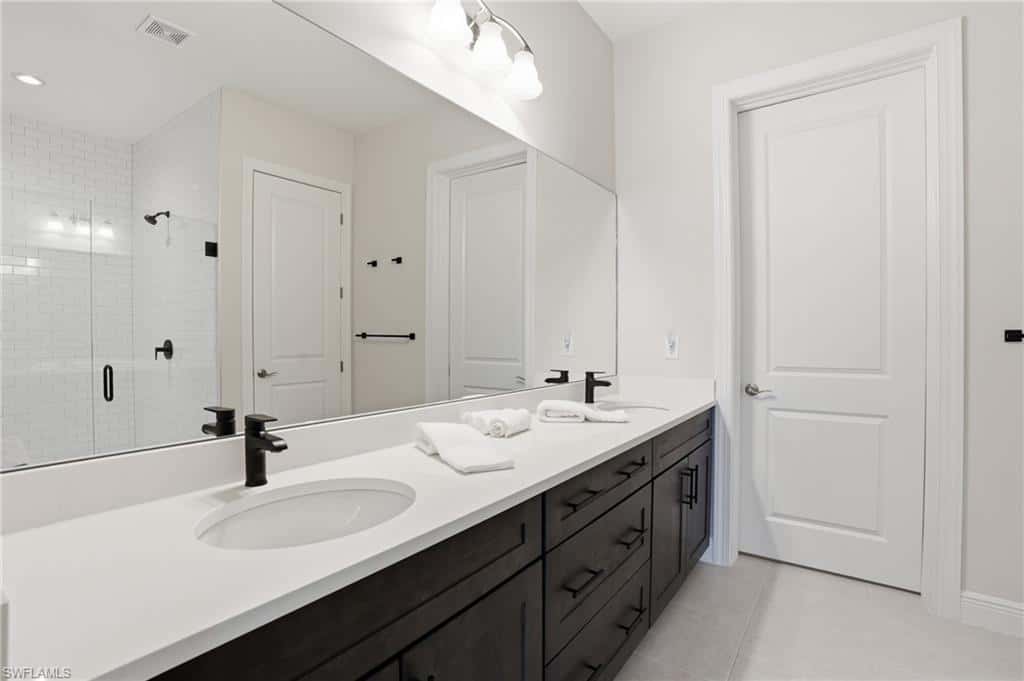 9194 Cayman Dr, Naples, photo 12