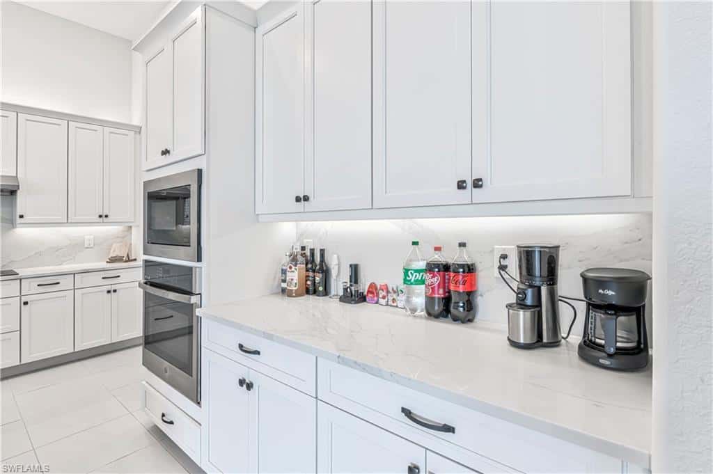 1806 39th Ter, Cape Coral, photo 12