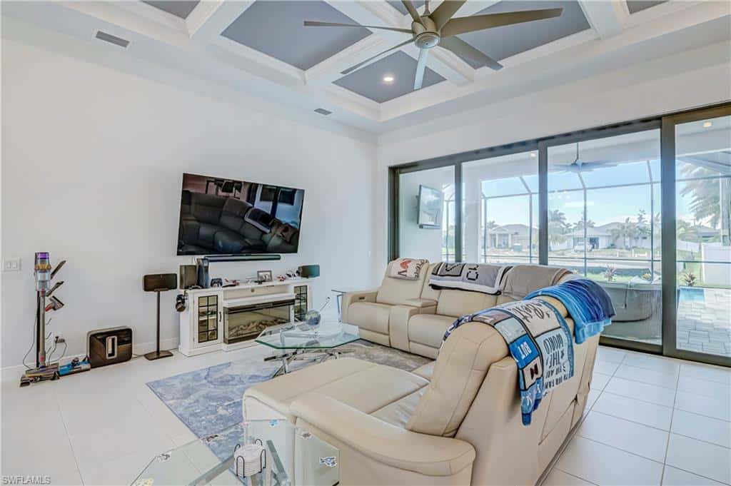 1806 39th Ter, Cape Coral, photo 5