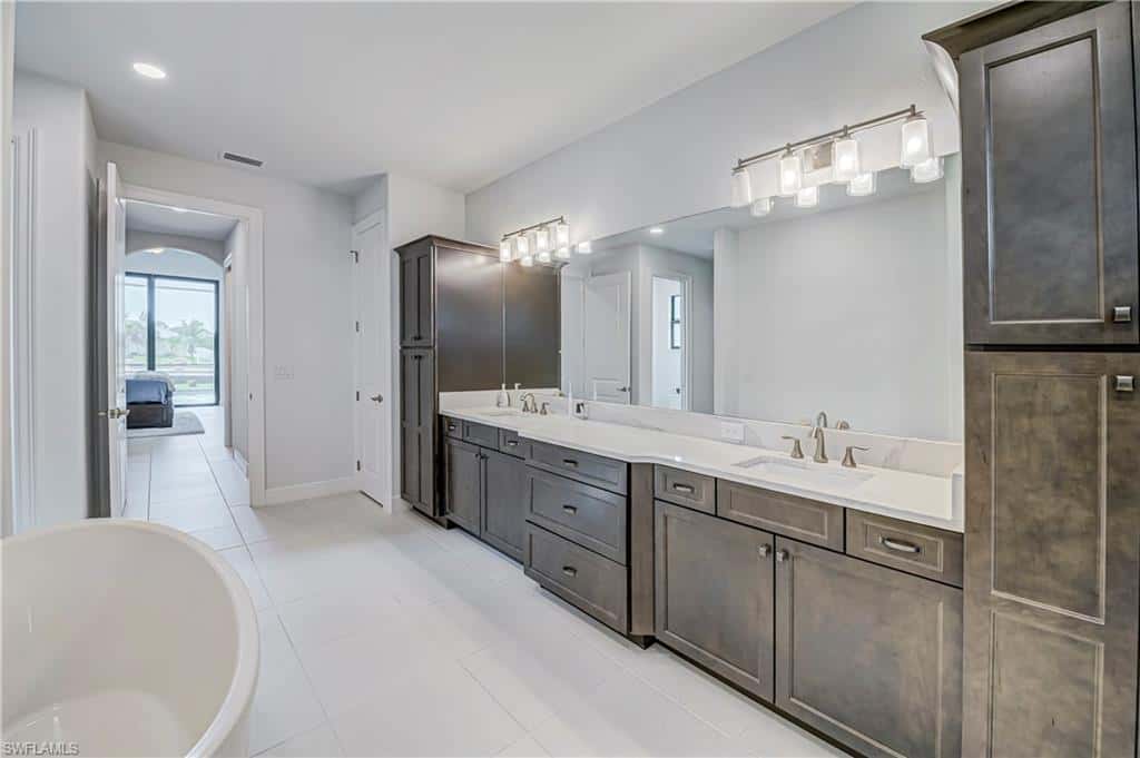 1806 39th Ter, Cape Coral, photo 38
