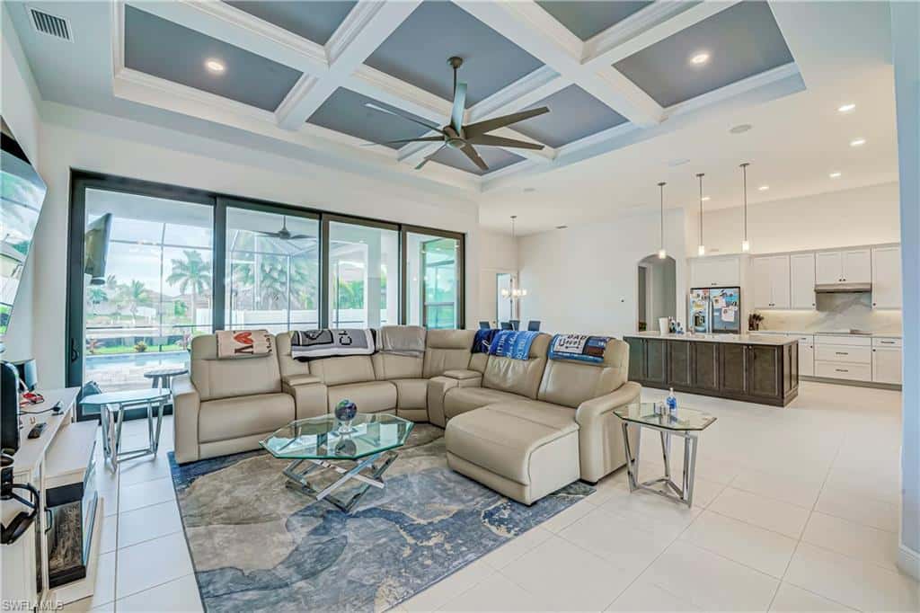 1806 39th Ter, Cape Coral, photo 4