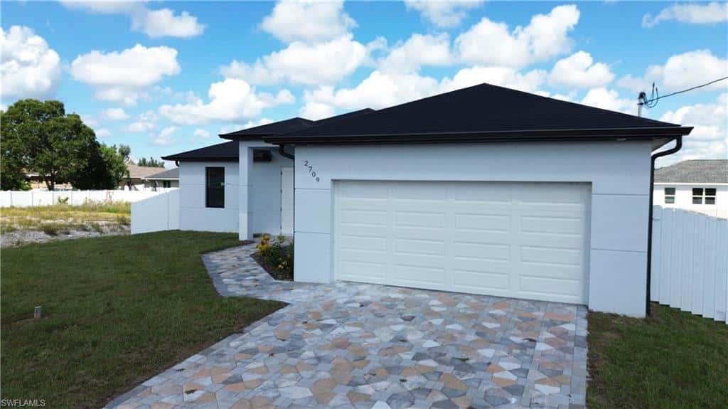 2709 5th Ter, Cape Coral, photo 28