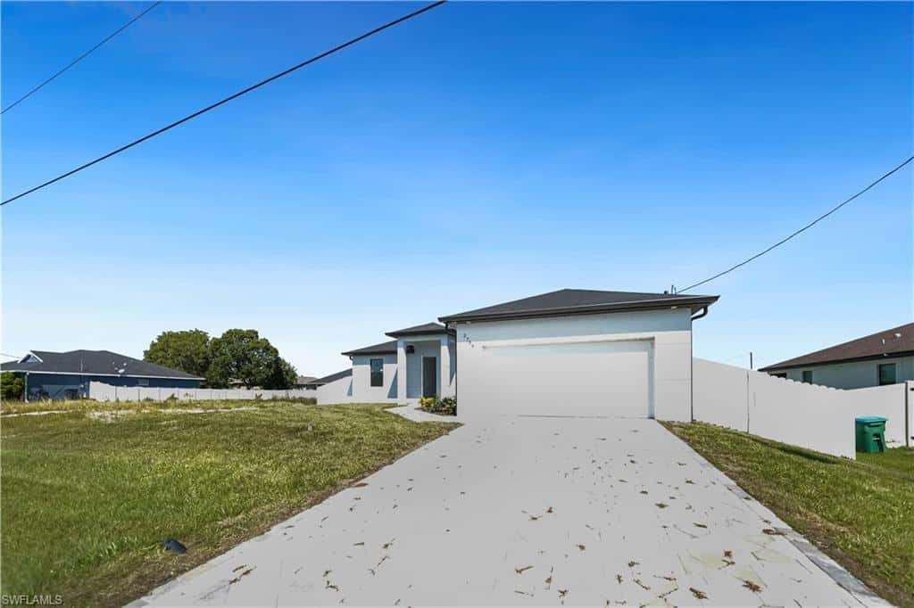 2709 5th Ter, Cape Coral, photo 5