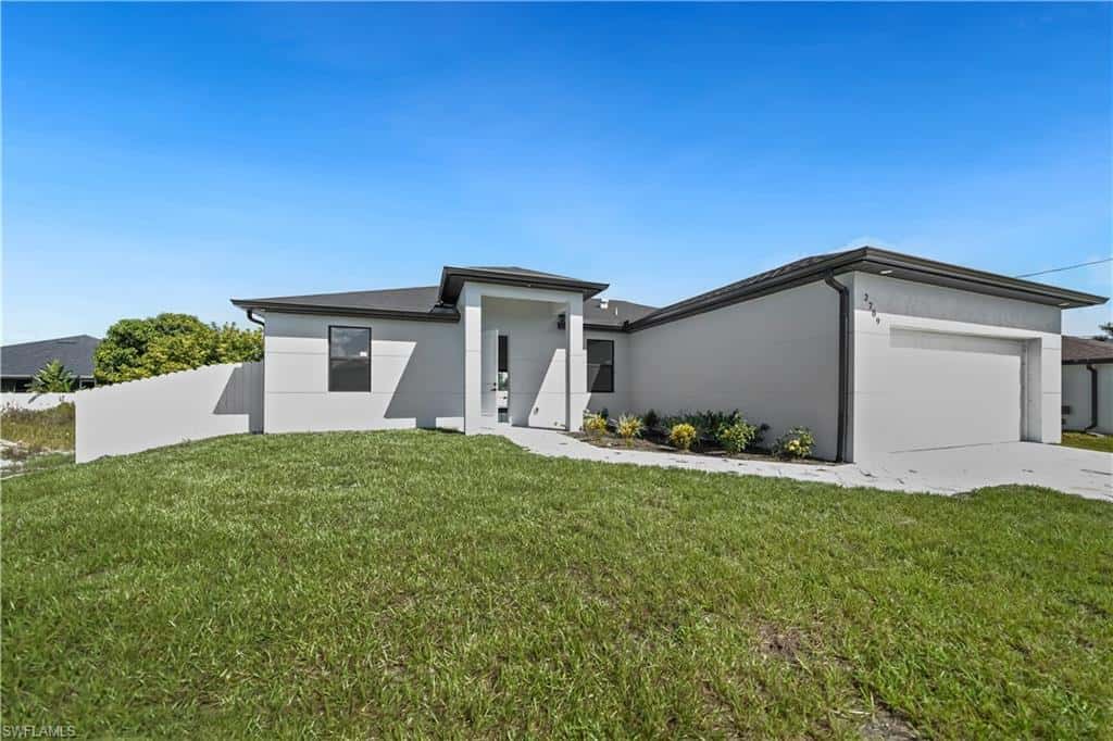 2709 5th Ter, Cape Coral, photo 4