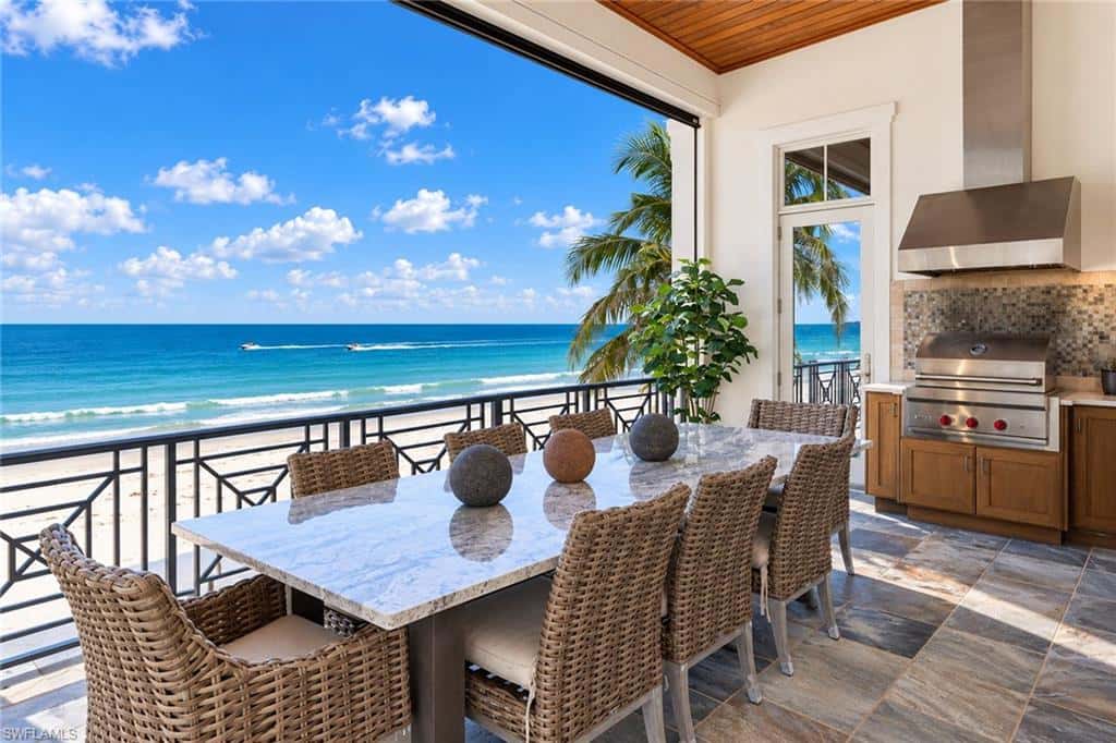 110 Kaula Ln, Bonita Springs, photo 4