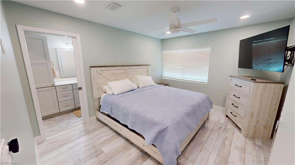 16005 Buccaneer St, Bokeelia, photo 6
