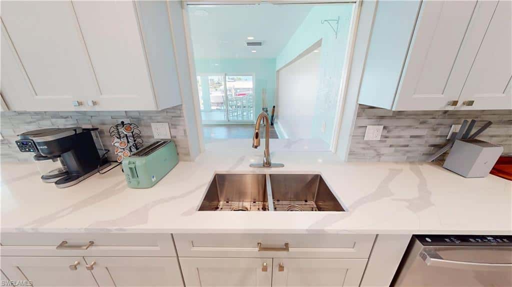 16005 Buccaneer St, Bokeelia, photo 16