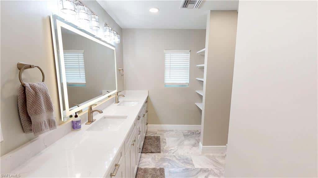 16005 Buccaneer St, Bokeelia, photo 11