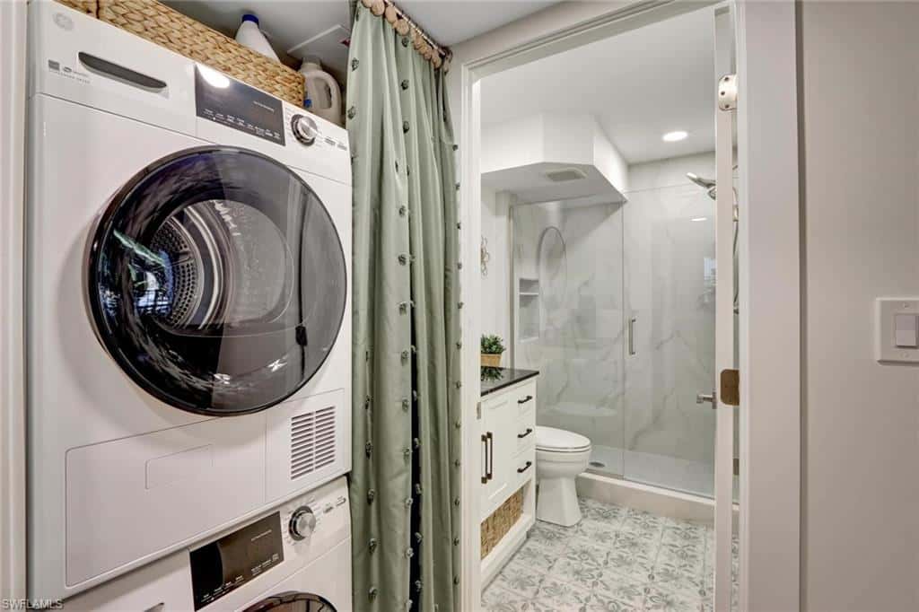 1300 Gulf Shore Blvd #110, Naples, photo 13