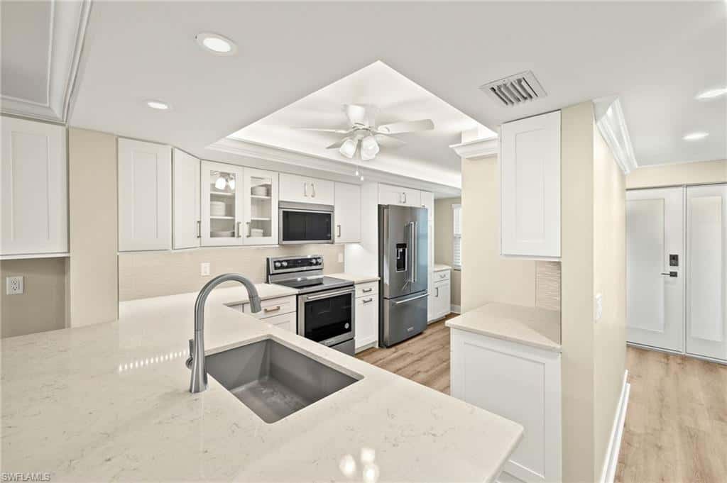 3067 Gulf Dr #102, Sanibel, photo 9