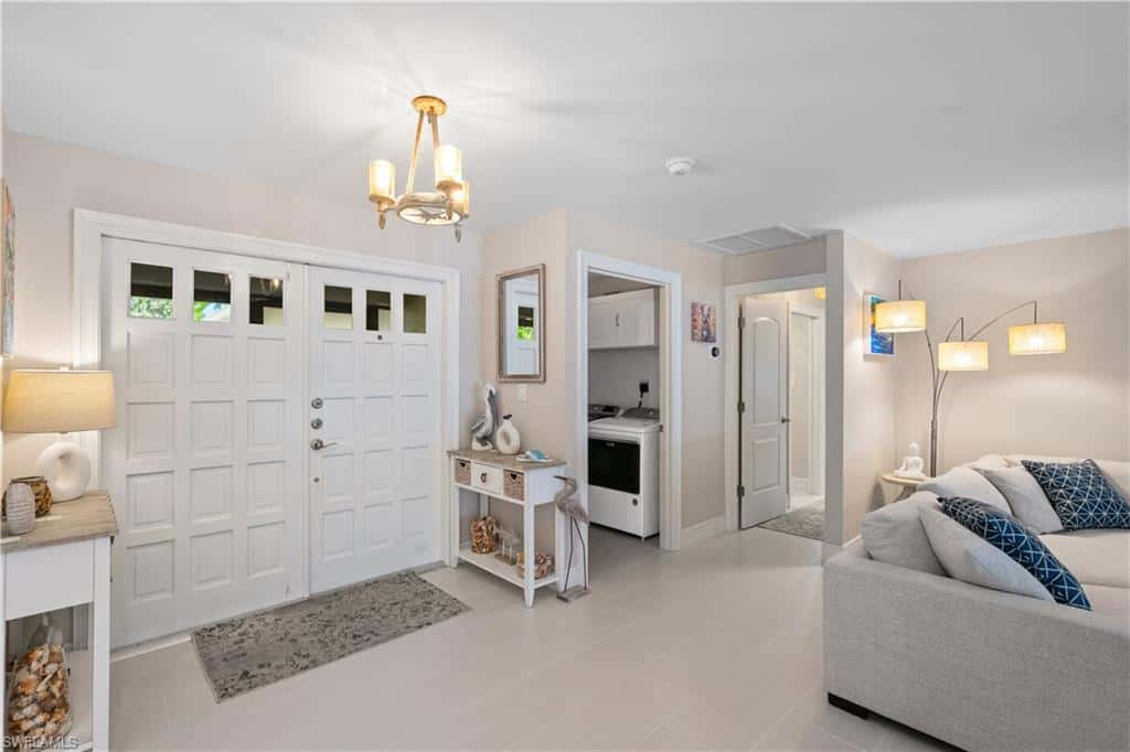 7337 Lake Dr, Fort Myers, photo 7
