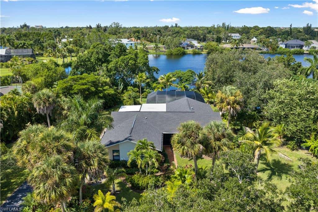 7337 Lake Dr, Fort Myers, photo 5