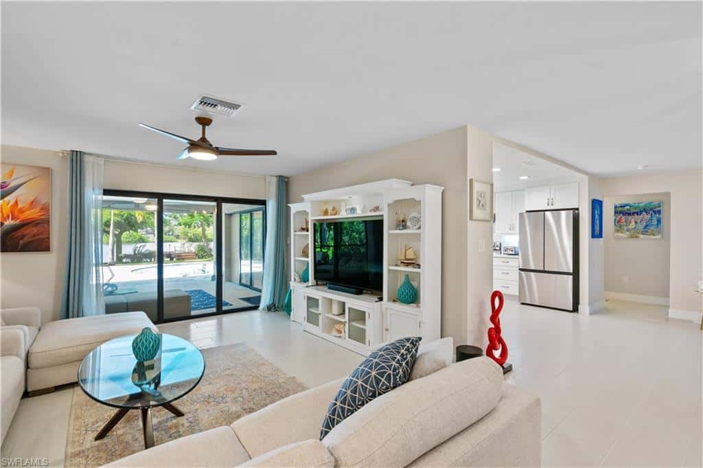 7337 Lake Dr, Fort Myers, photo 30