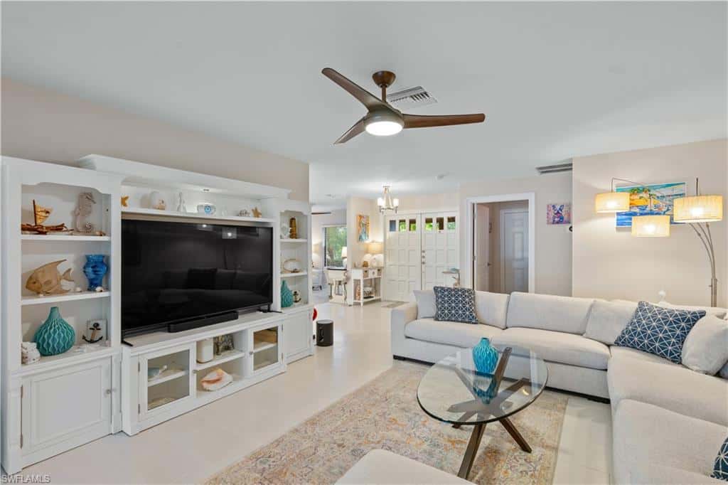 7337 Lake Dr, Fort Myers, photo 29