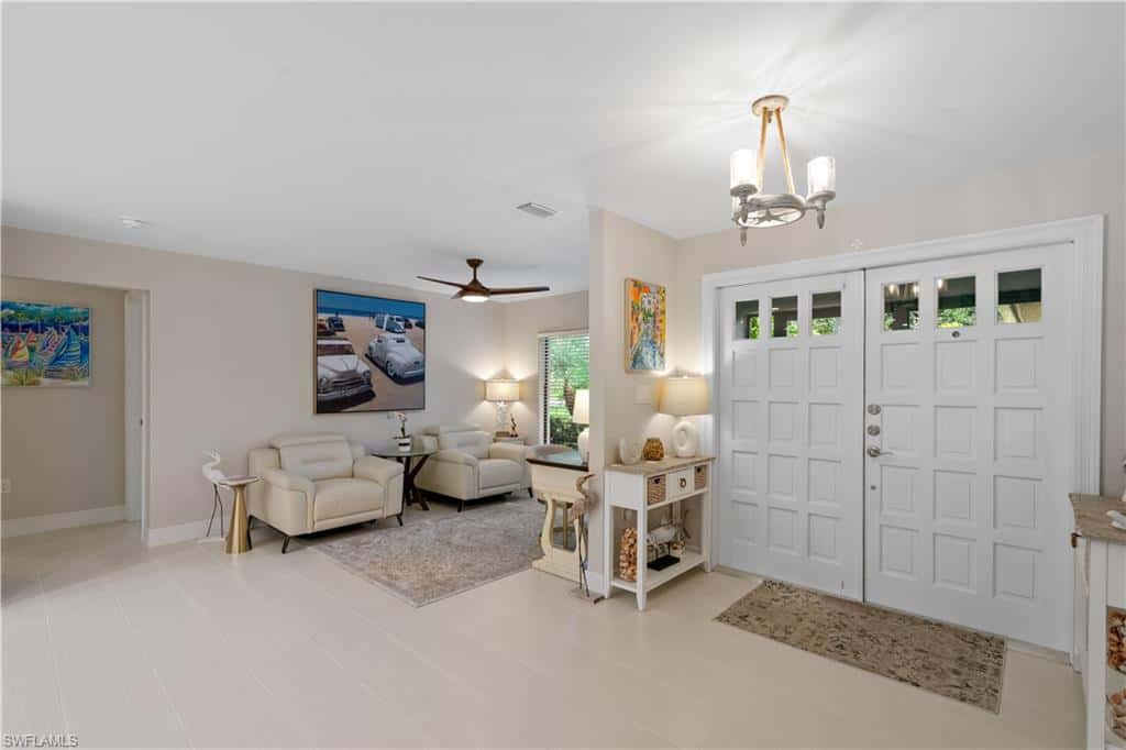 7337 Lake Dr, Fort Myers, photo 8