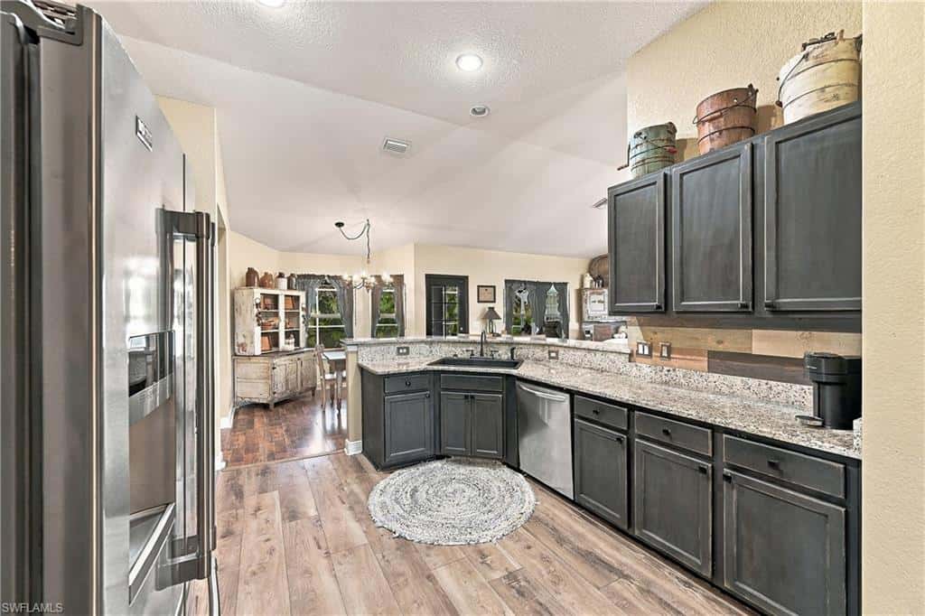 2301 33rd Ln, Cape Coral, photo 23