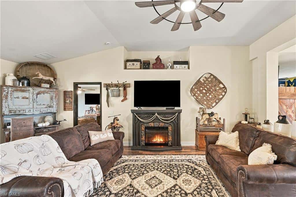 2301 33rd Ln, Cape Coral, photo 13