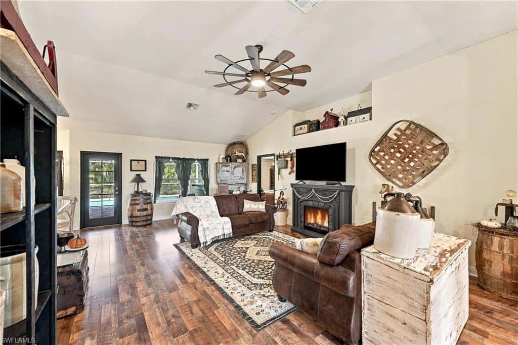 2301 33rd Ln, Cape Coral, photo 12