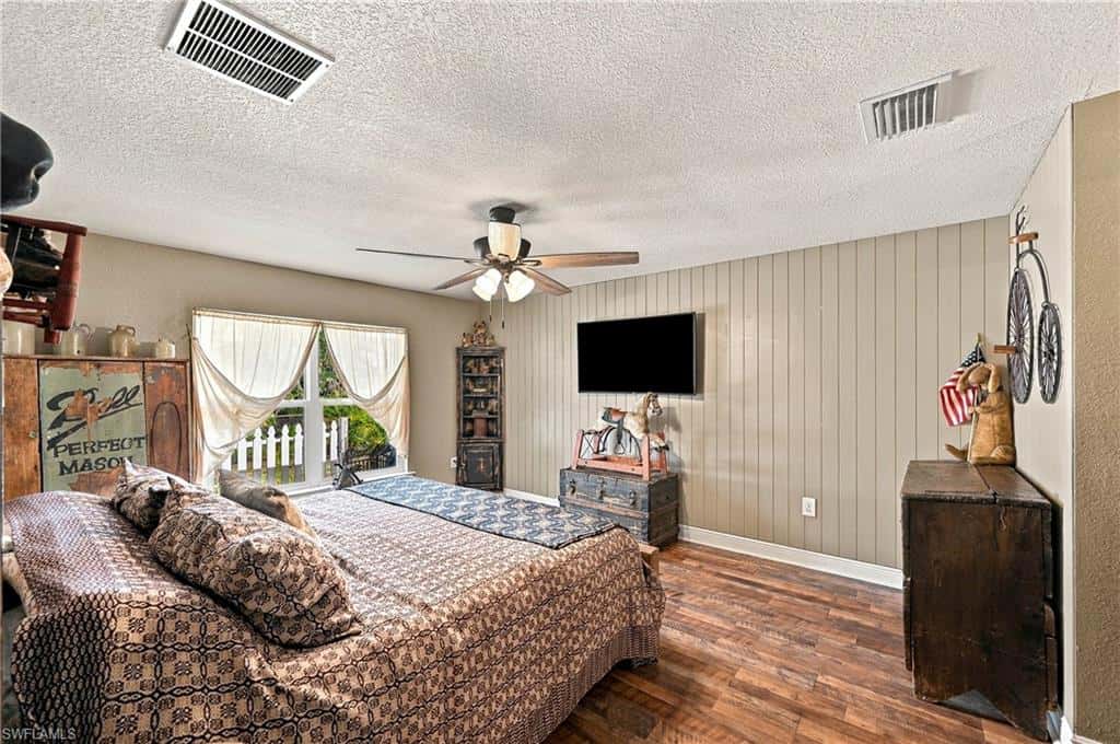 2301 33rd Ln, Cape Coral, photo 34