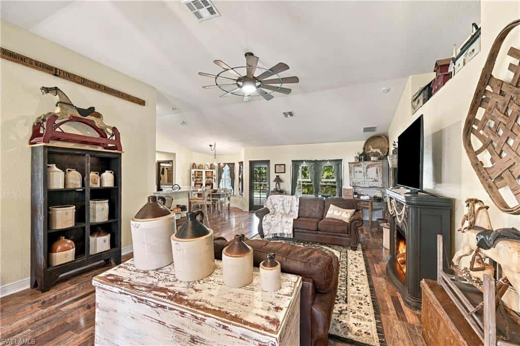 2301 33rd Ln, Cape Coral, photo 11