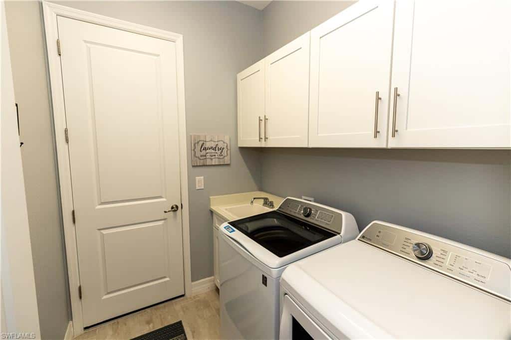 14041 Blue Bay Cir, Estero, photo 16