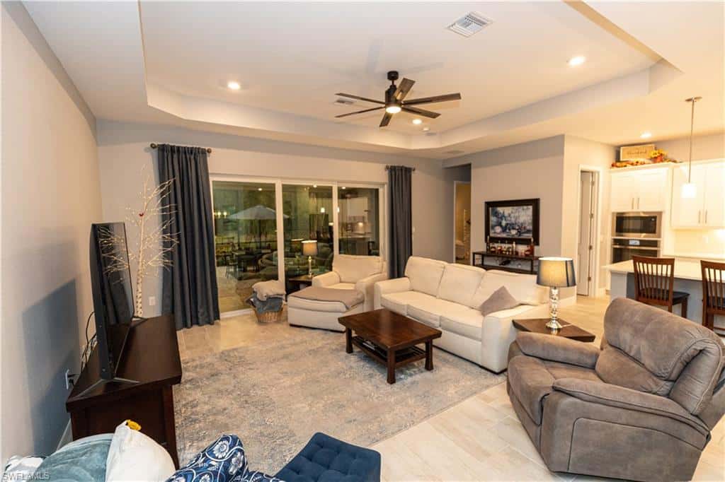 14041 Blue Bay Cir, Estero, photo 5