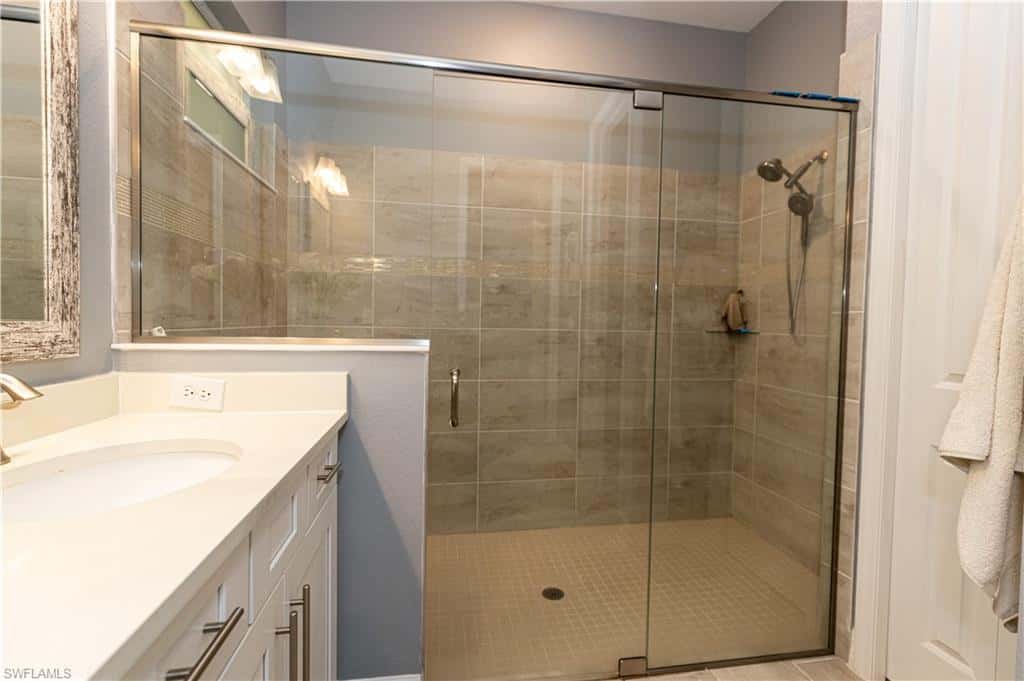 14041 Blue Bay Cir, Estero, photo 11