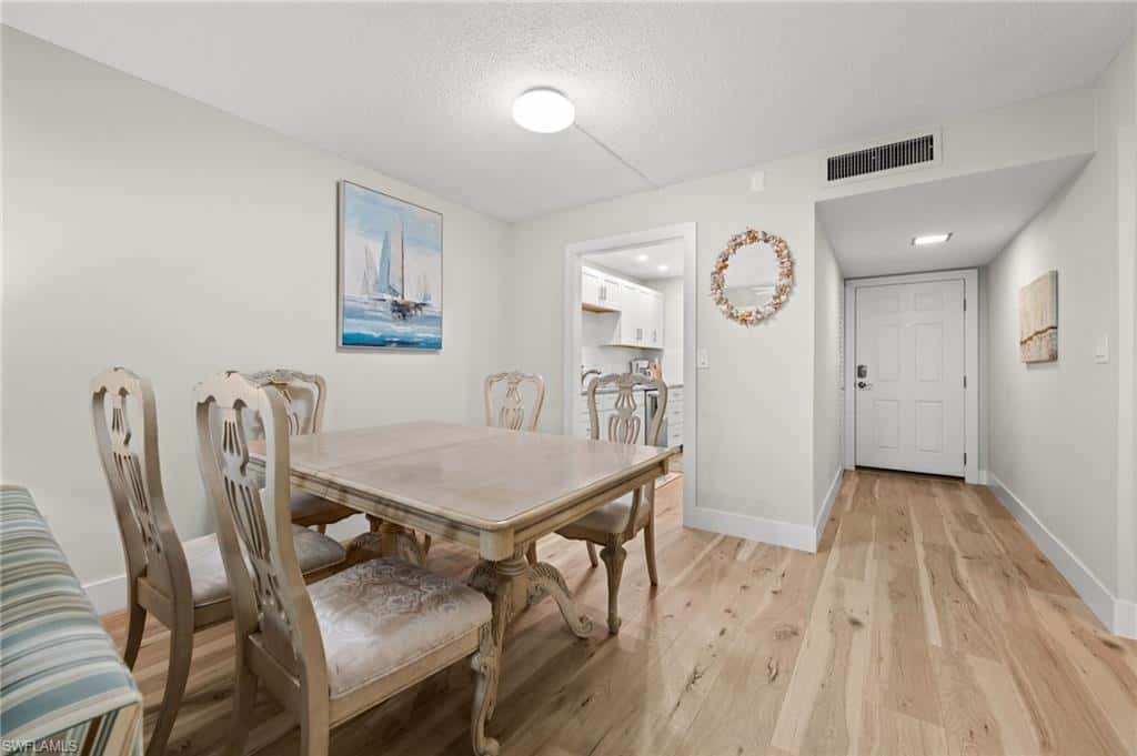 1021 3rd St #110, Naples, photo 6
