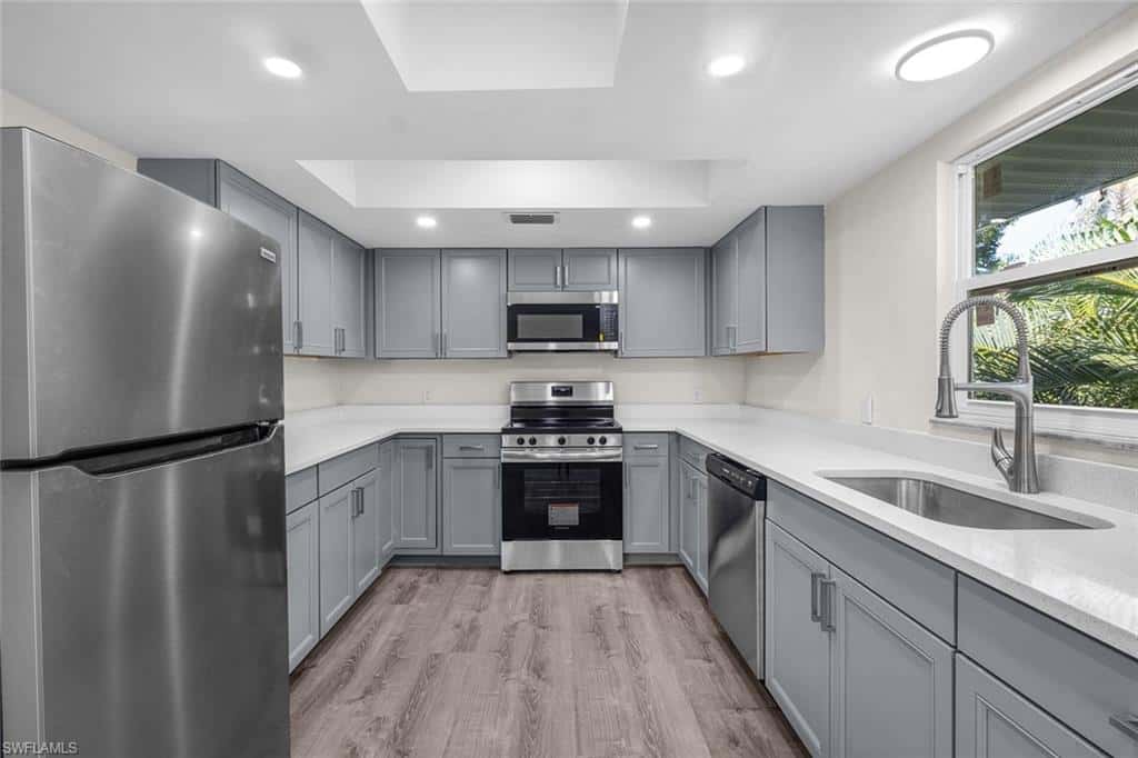 1284 Rainbow Ct, Naples, photo 9
