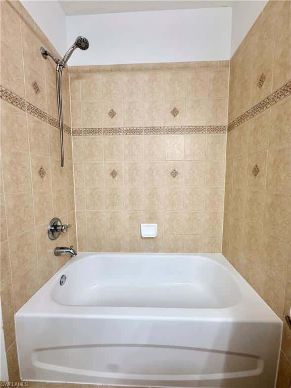 1370 Mariposa Cir #22105, Naples, photo 24