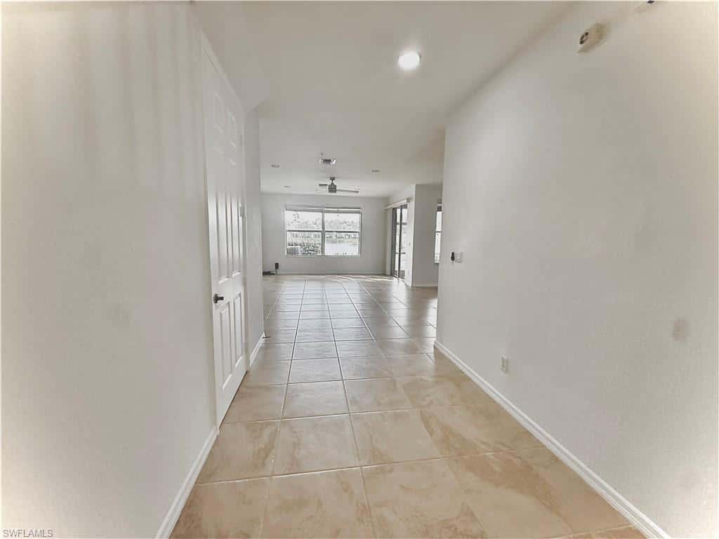 1370 Mariposa Cir #22105, Naples, photo 4