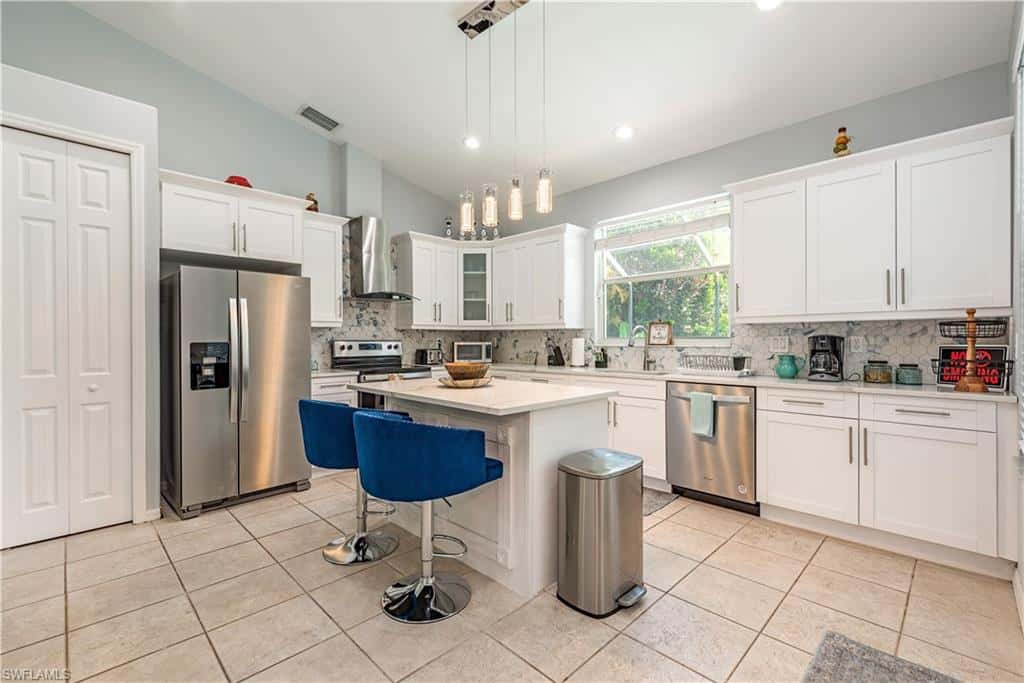 2358 Kings Lake Blvd, Naples, photo 5