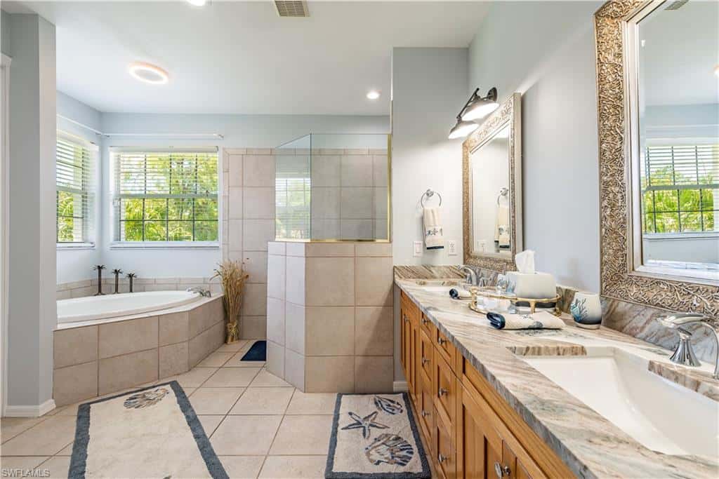 2358 Kings Lake Blvd, Naples, photo 8