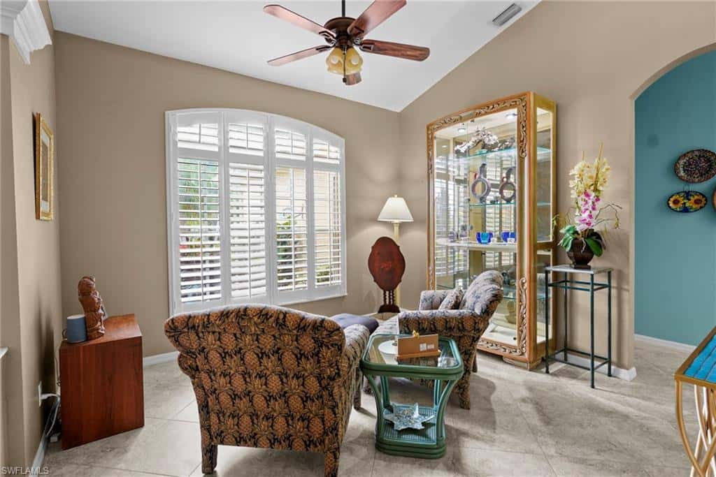 619 Parkdale Blvd, Lehigh Acres, photo 5