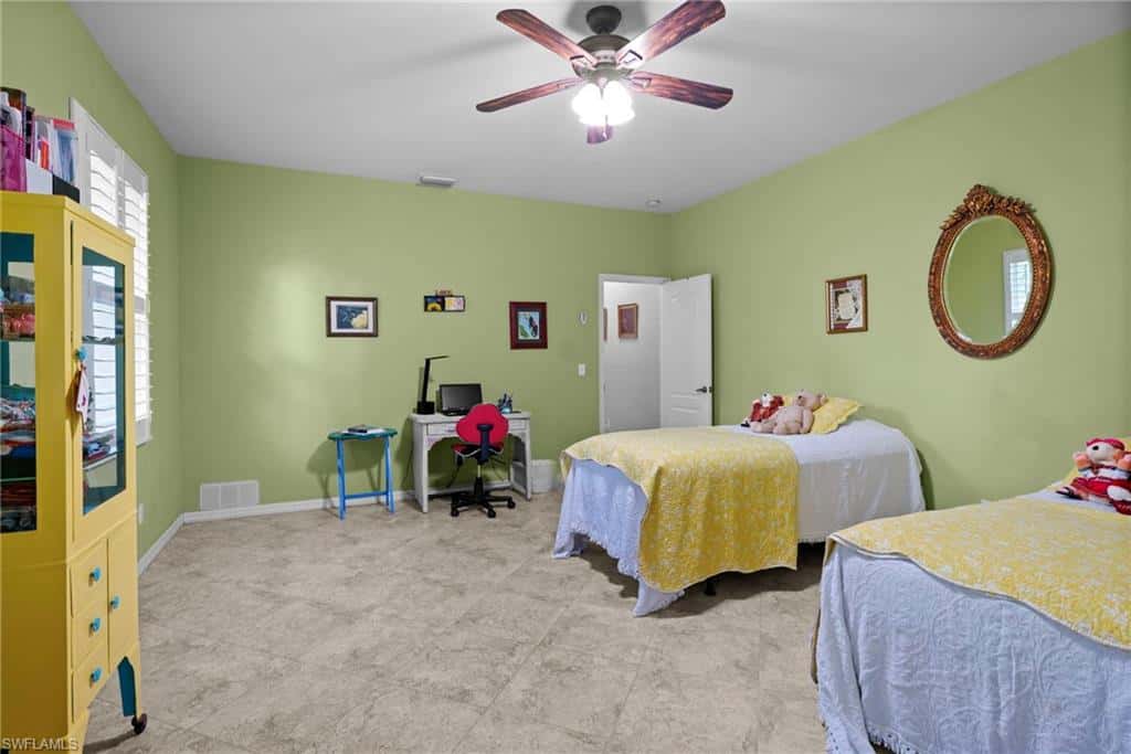 619 Parkdale Blvd, Lehigh Acres, photo 34