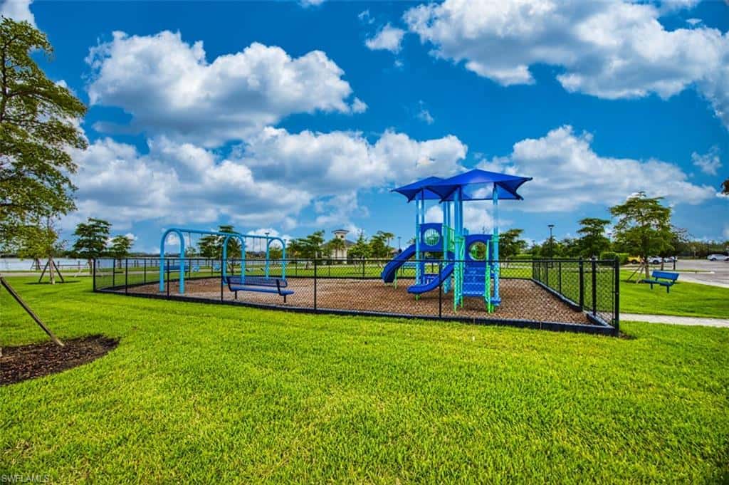 18380 Wildblue Blvd, Fort Myers, photo 51