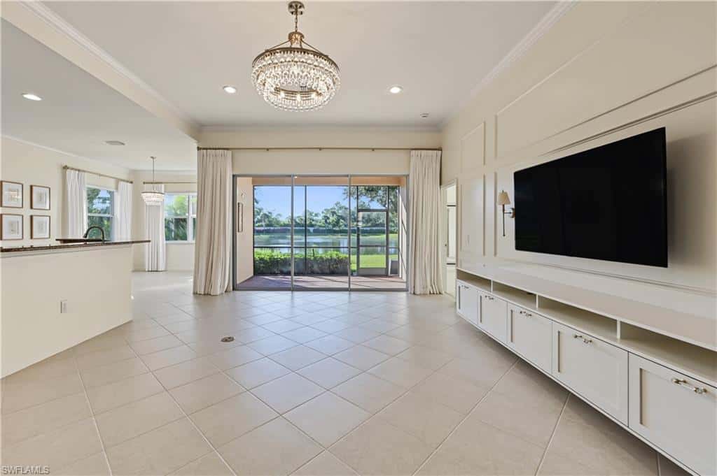 10523 Yorkstone Dr, Bonita Springs, photo 6