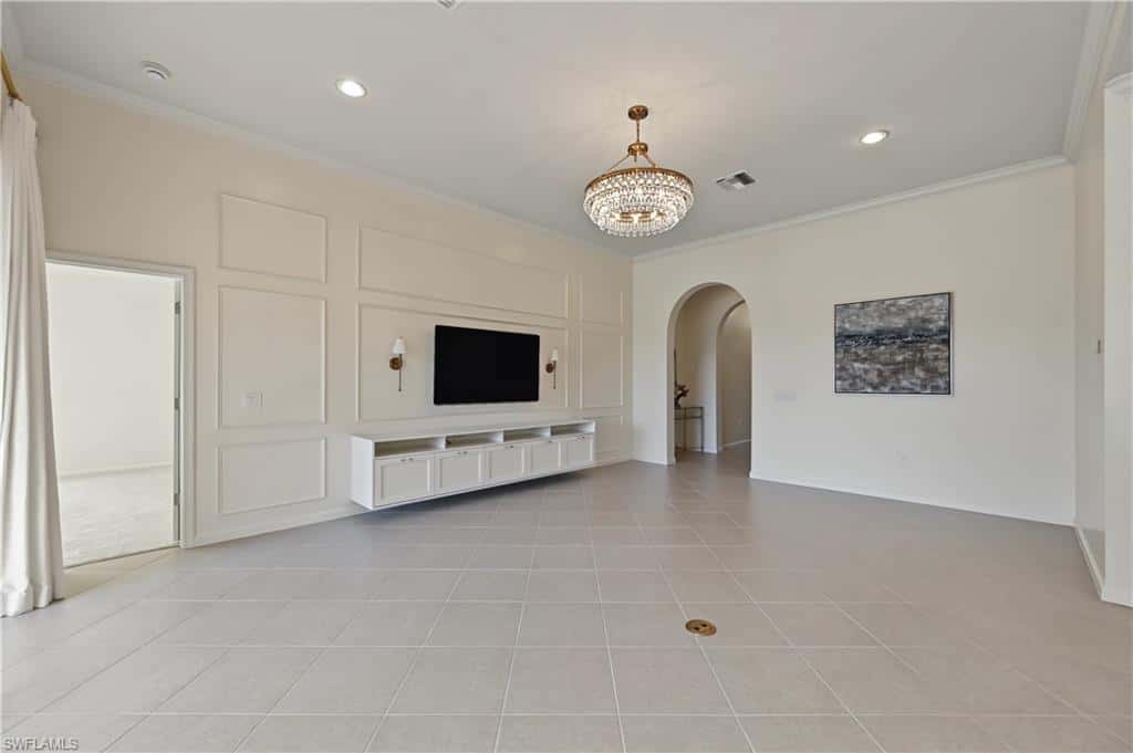 10523 Yorkstone Dr, Bonita Springs, photo 5