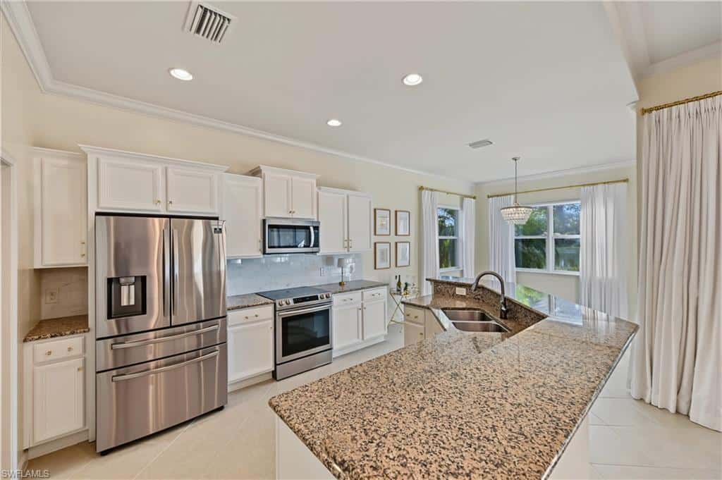 10523 Yorkstone Dr, Bonita Springs, photo 15