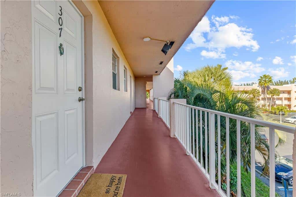 150 Turtle Lake Ct #307, Naples, photo 13