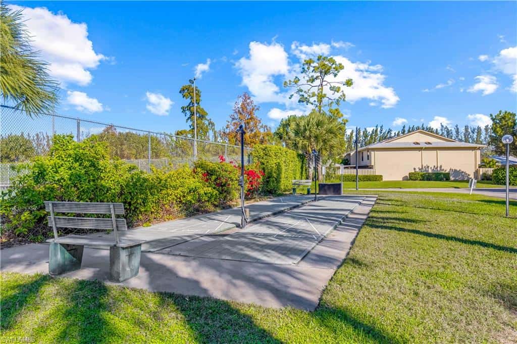150 Turtle Lake Ct #307, Naples, photo 18