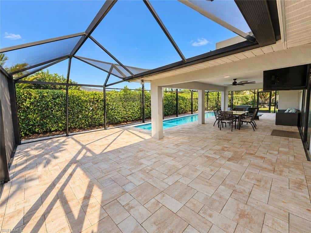 1089 Nottingham Dr, Naples, photo 27